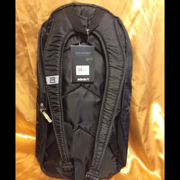 Avalanche by FŪL Yutan 20" Ripstop Backpack, NWT, 19.5" x 10.5" x 5.5" - Picture 2 of 8